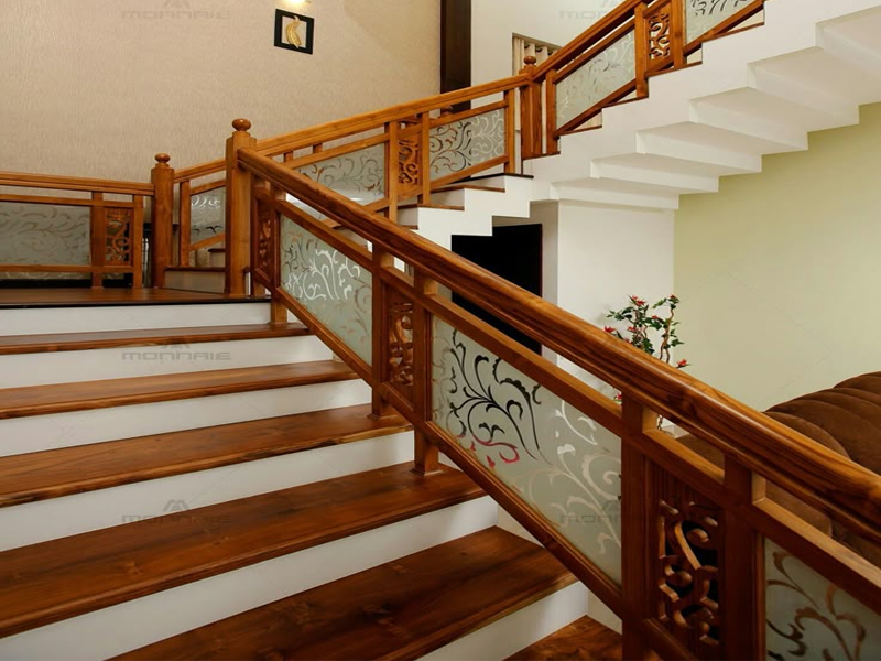 Straight Staircase